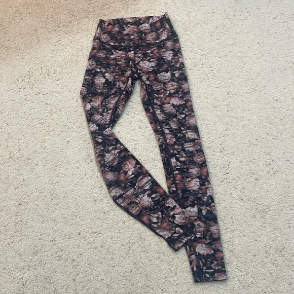 lululemon athletica Pants - Lululemon Frosted Rose High Rise Legging 💪🏻🌹